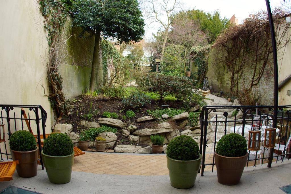 B&B Villa Leopoldine Brussels Guesthouse Ixelles Værelse billede